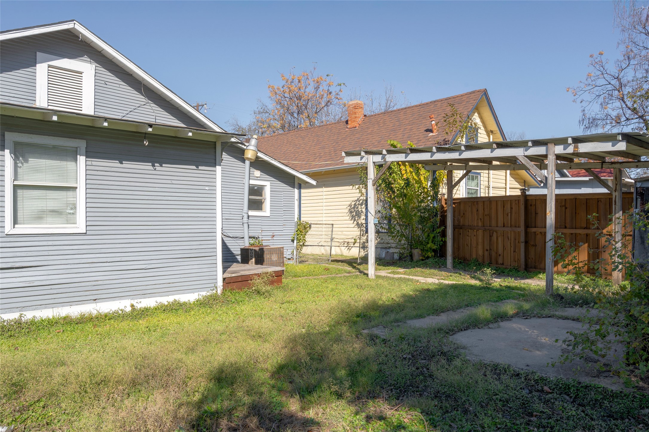 5611 Alton Avenue Dallas TX 75214