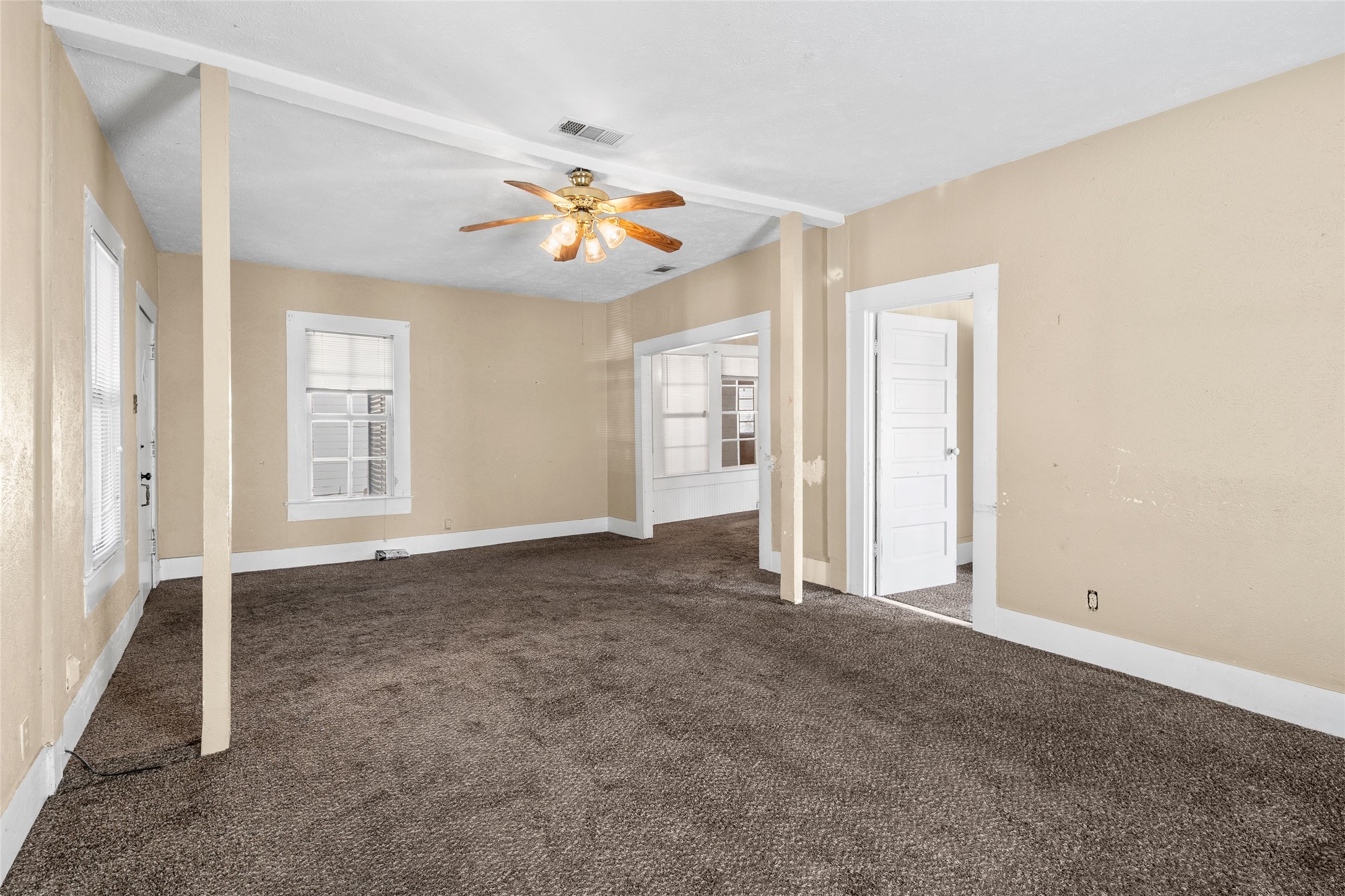 5611 Alton Avenue Dallas TX 75214