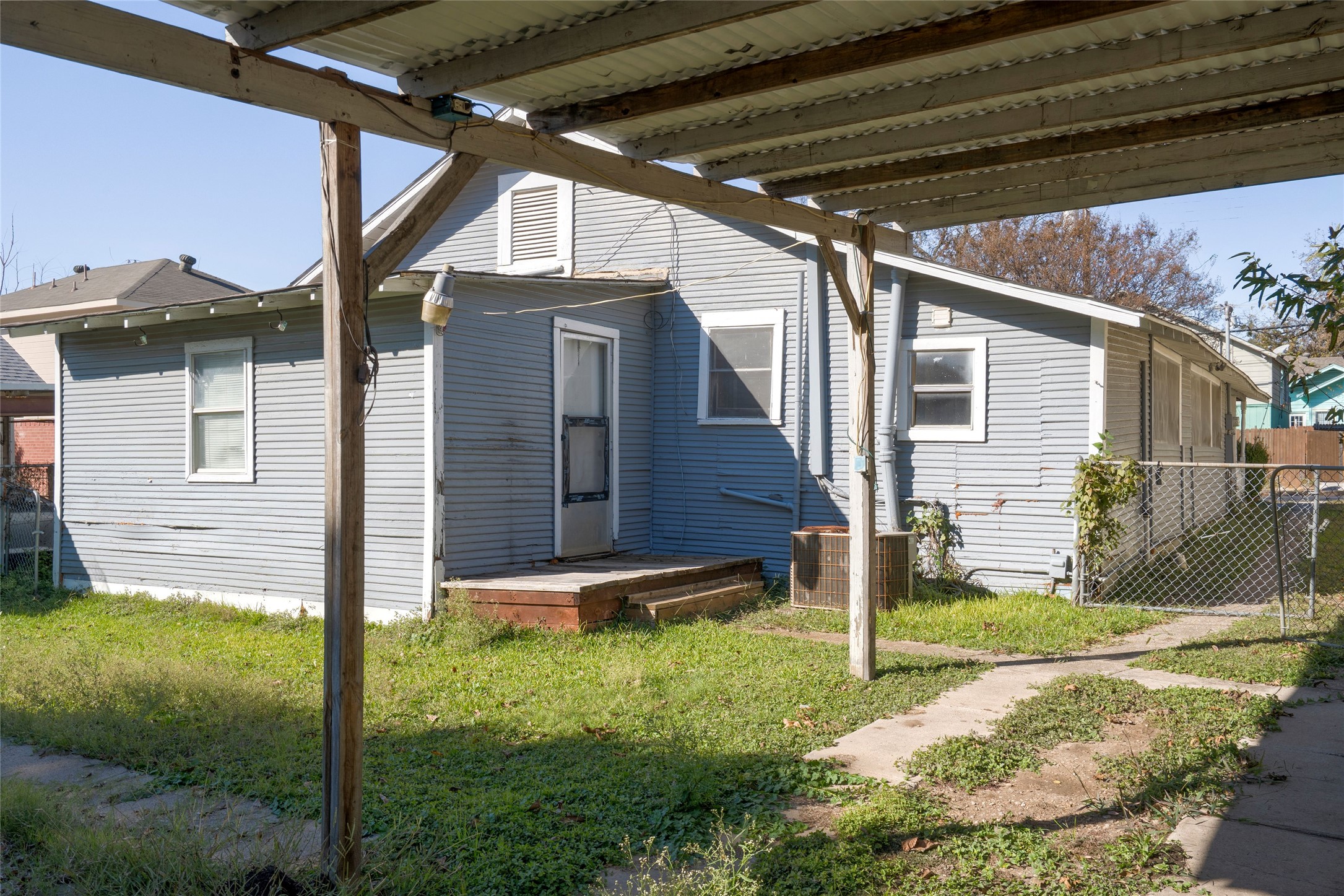 5611 Alton Avenue Dallas TX 75214