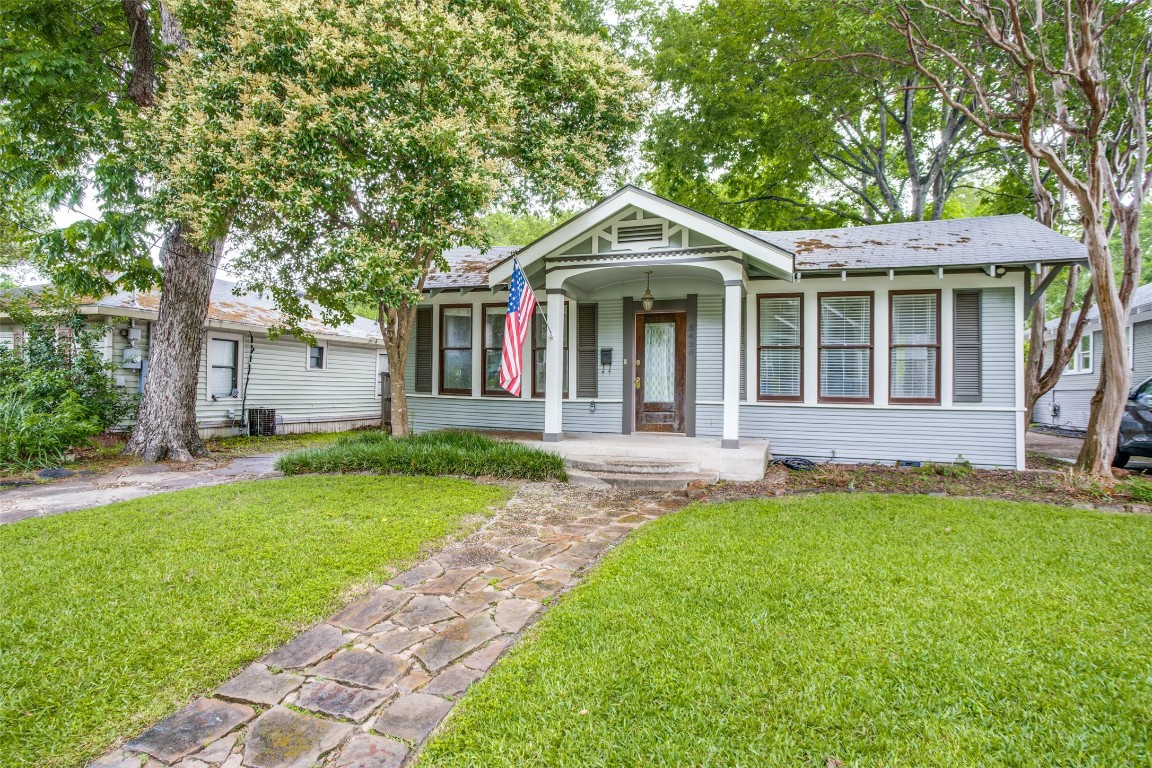 5425 Worth Street Dallas TX 75214