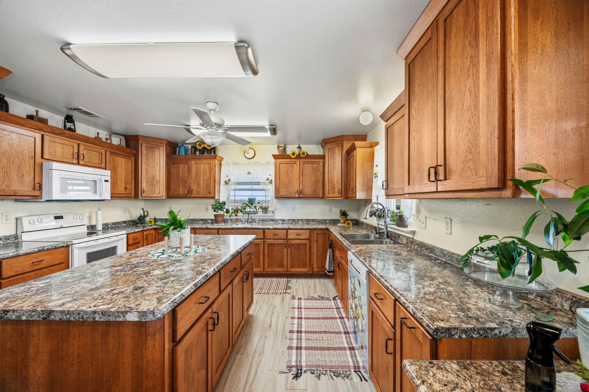 4379 County Road 4804 Wolfe City TX 75449