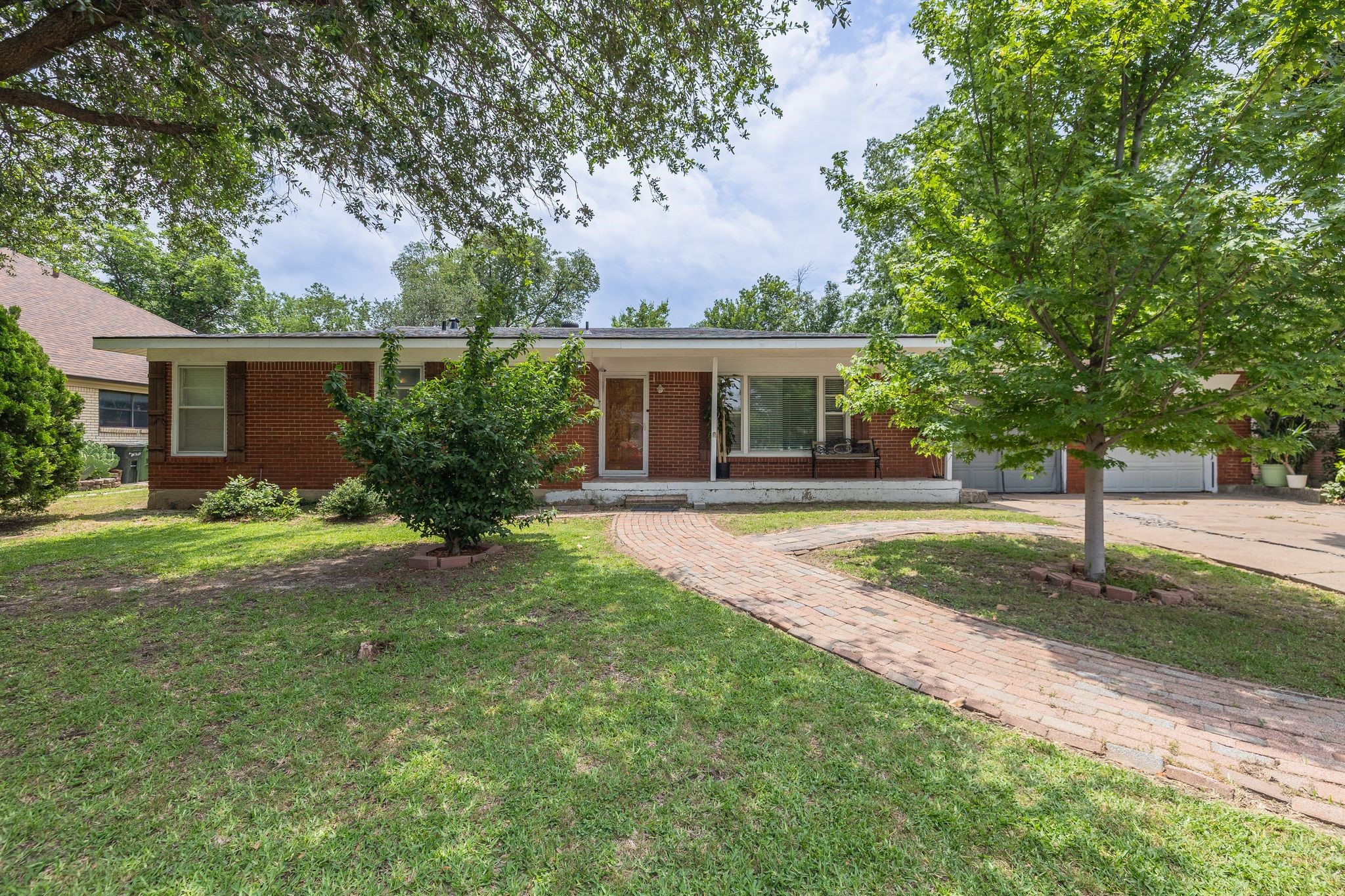 6720 Davidson Street Richland Hills TX 76118