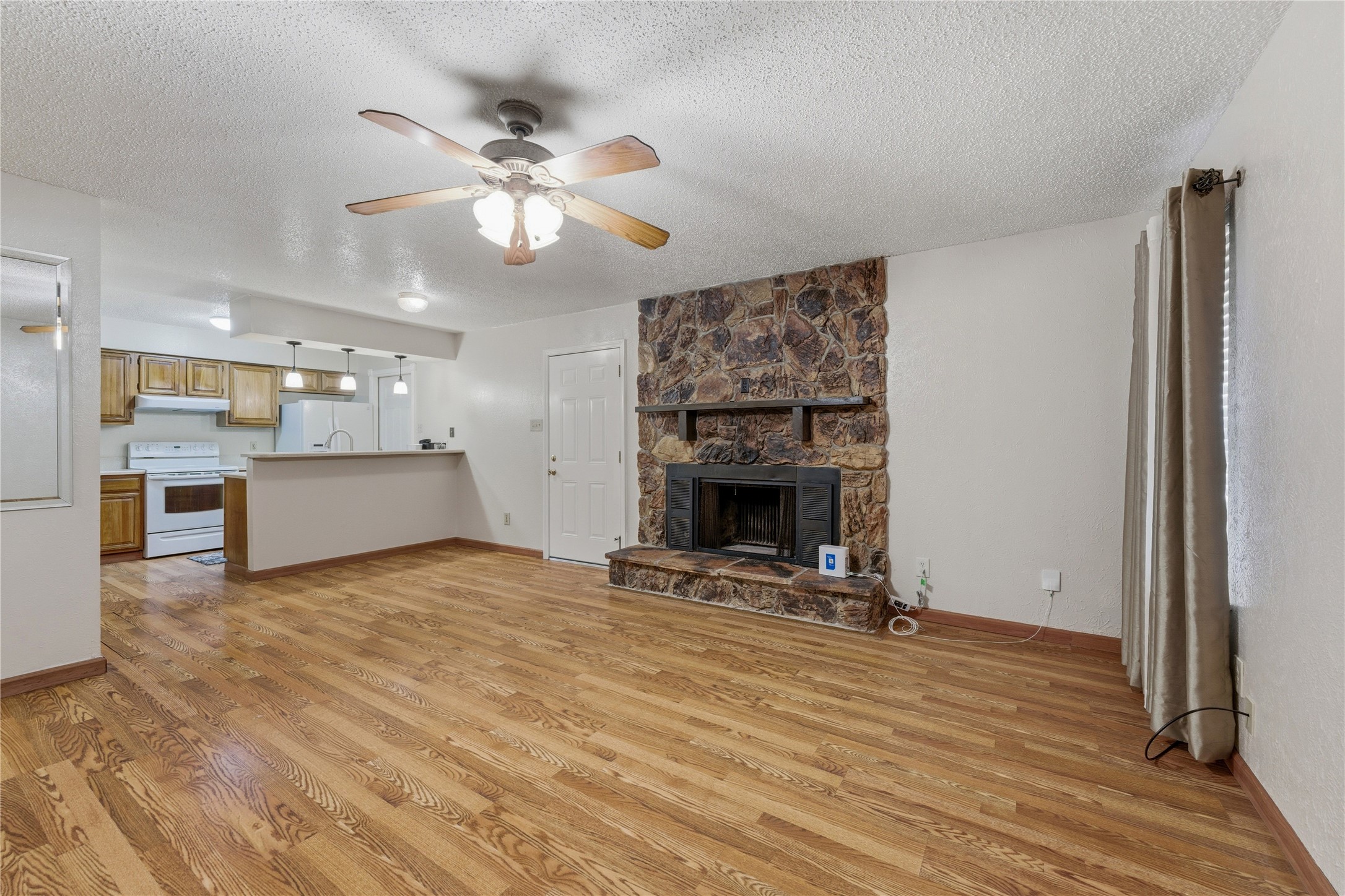 1729 Jenkins Lane Glenn Heights TX 75154