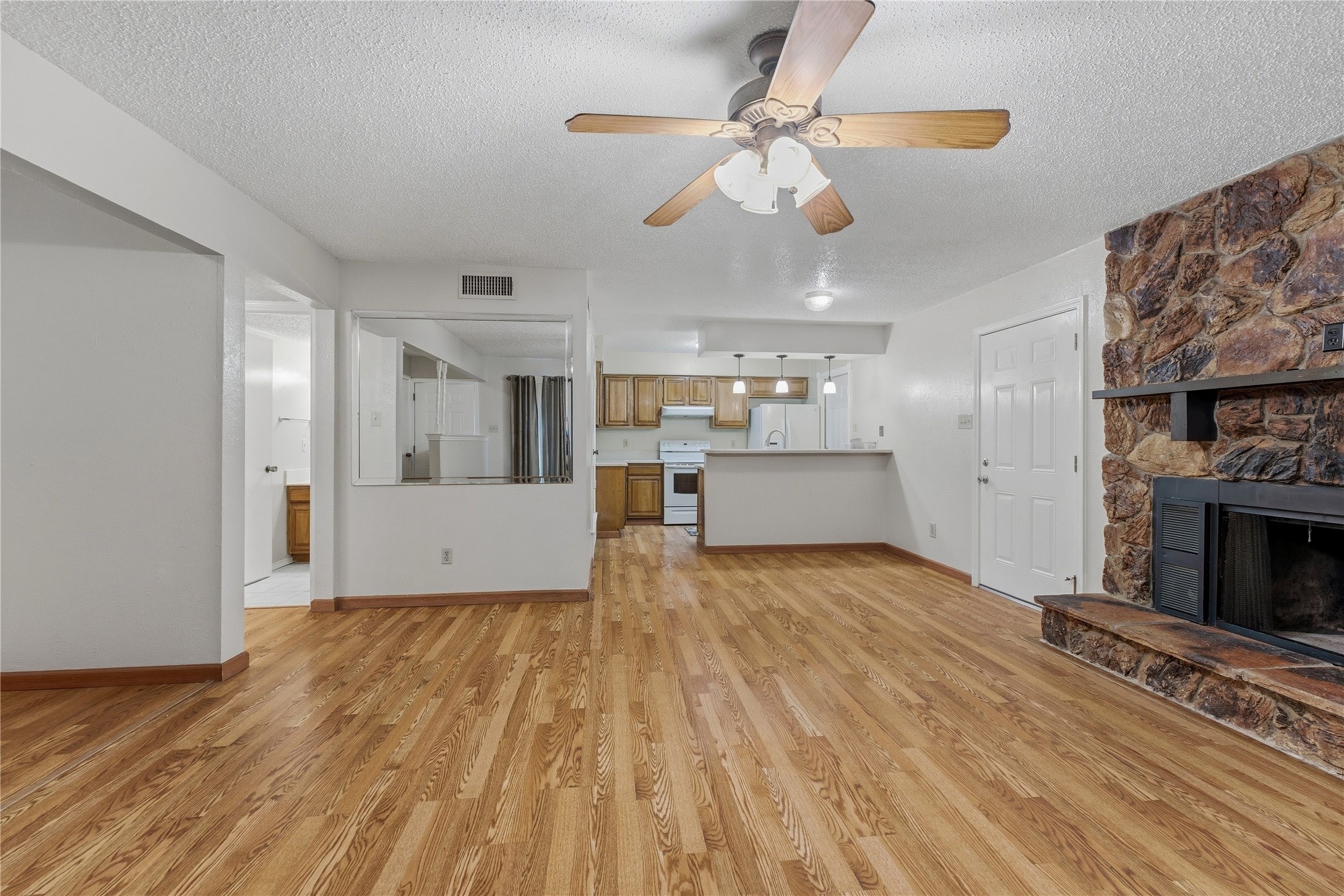 1729 Jenkins Lane Glenn Heights TX 75154