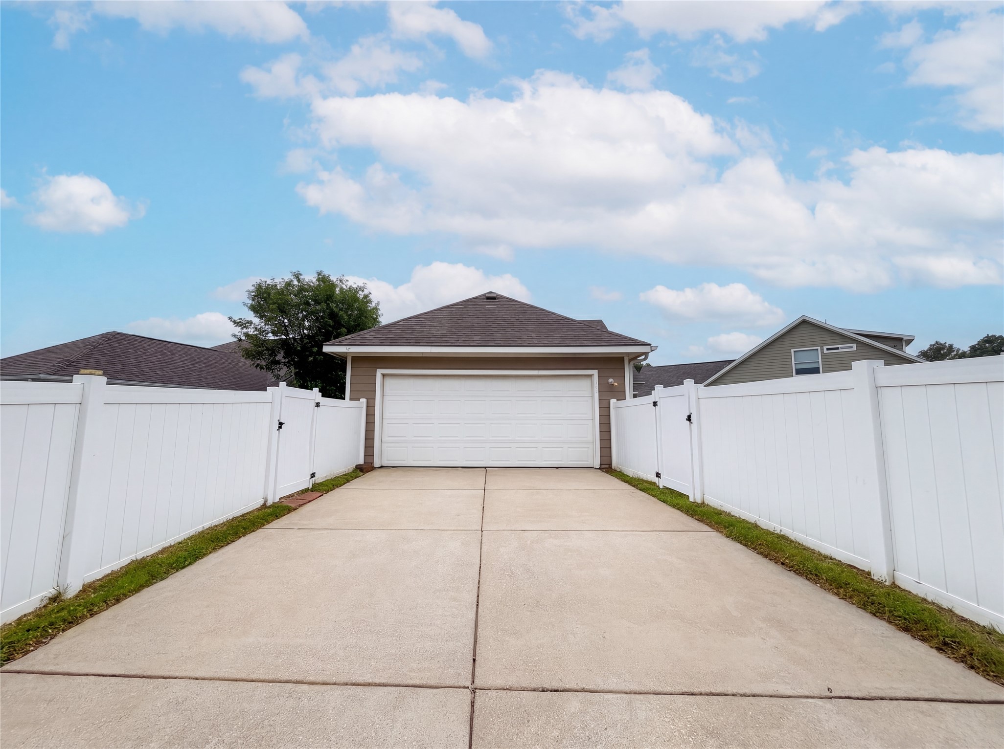 9801 Cedarcrest Drive Providence Village TX 76227