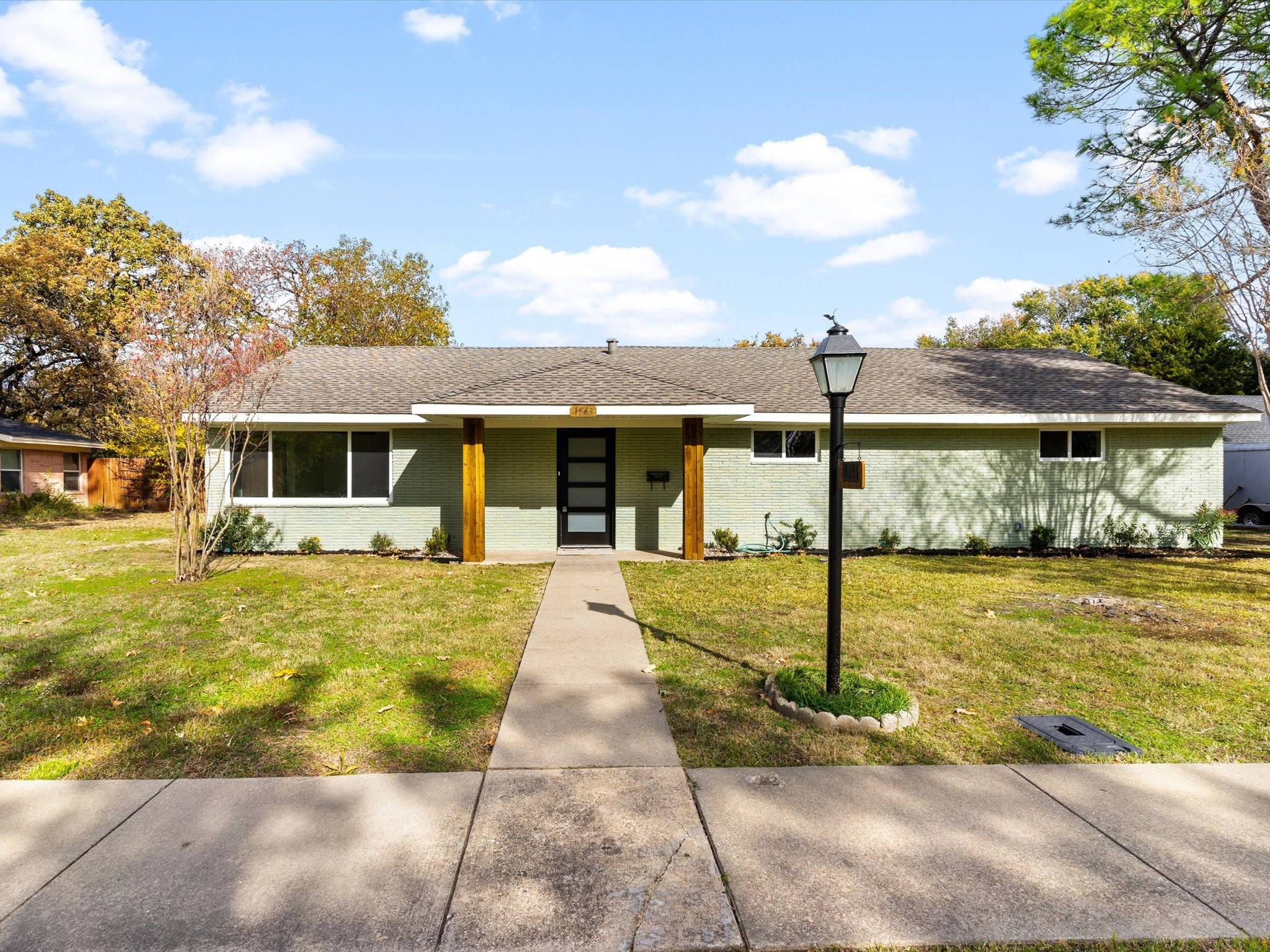 1543 W 5th Street Irving TX 75060