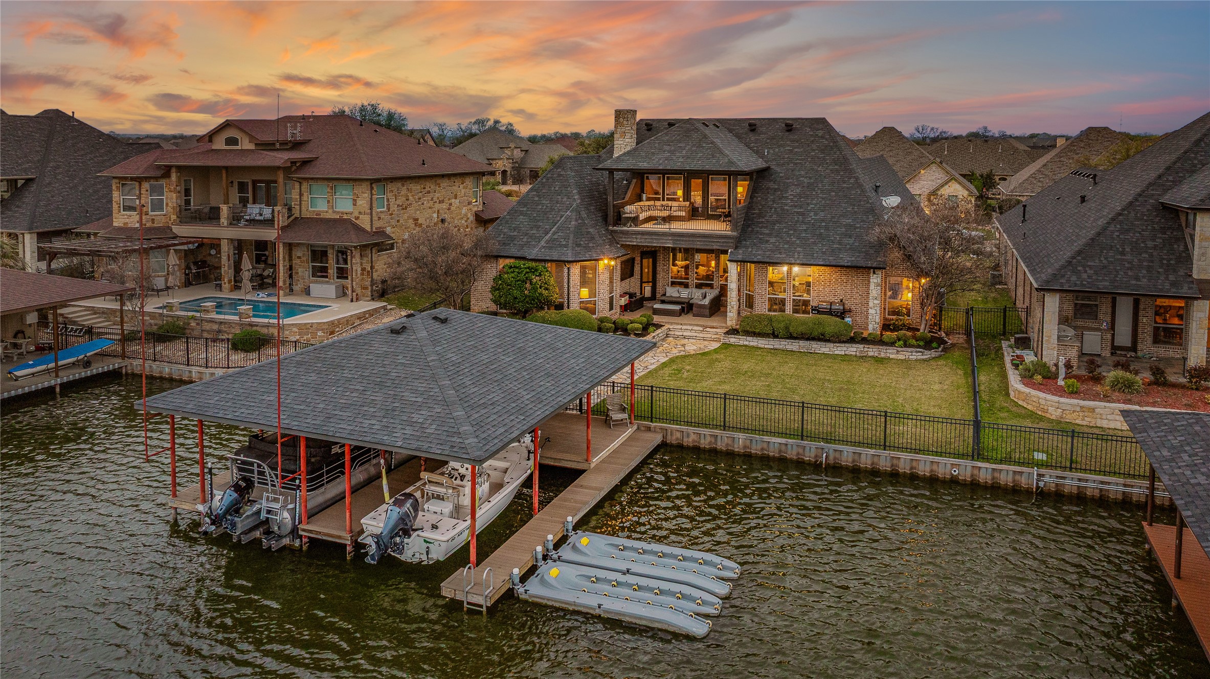 2319 Vienna Drive Granbury TX 76048
