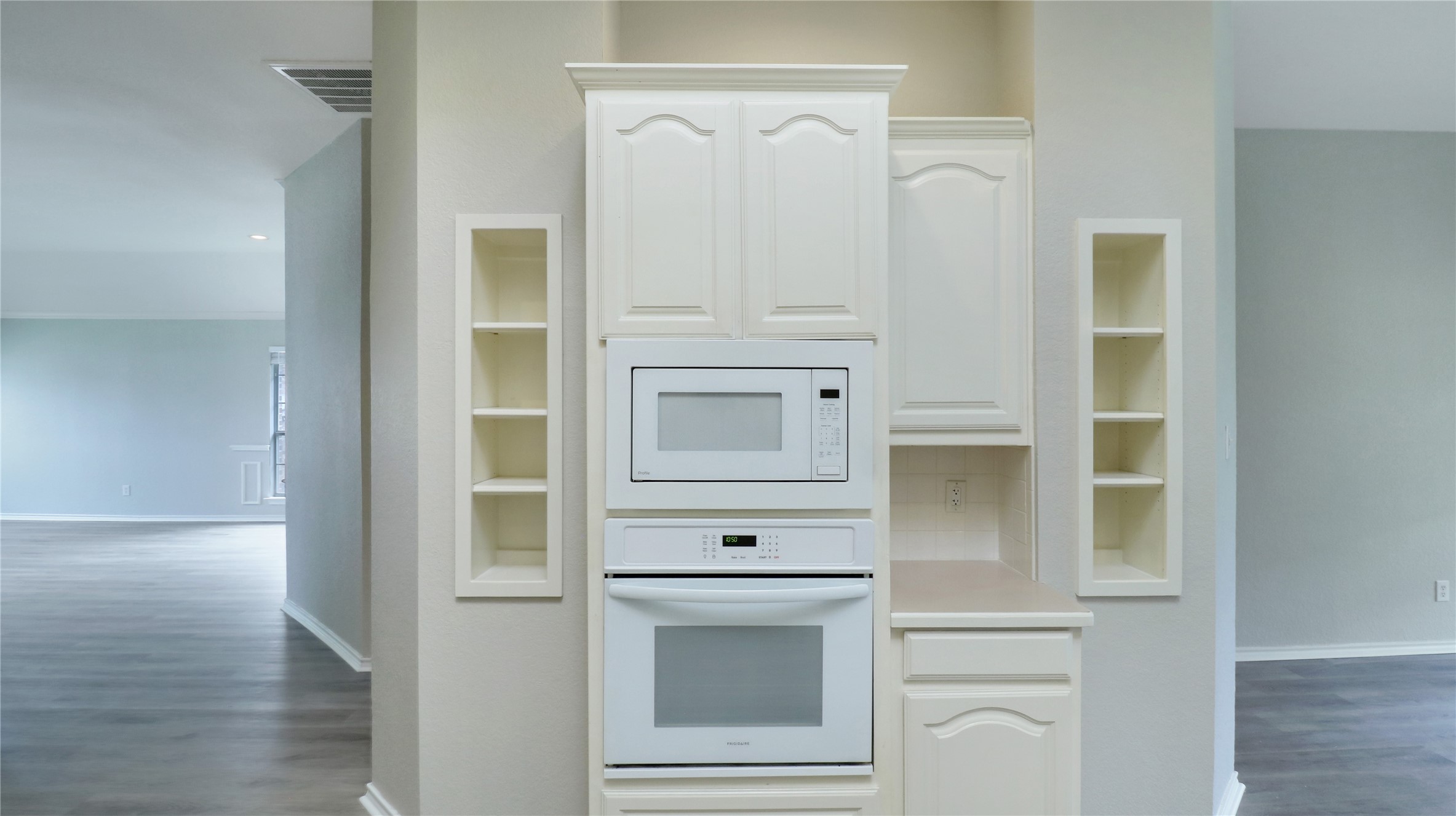 1314 Pegasus Drive Arlington TX 76013