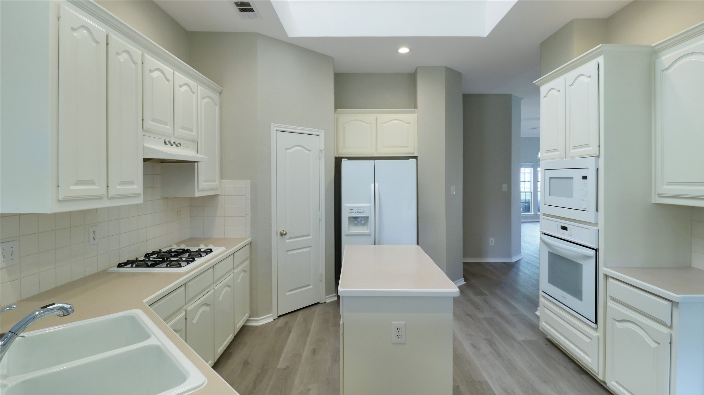1314 Pegasus Drive Arlington TX 76013