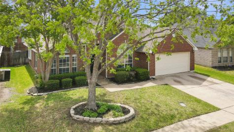 1314 Pegasus Drive Arlington TX 76013