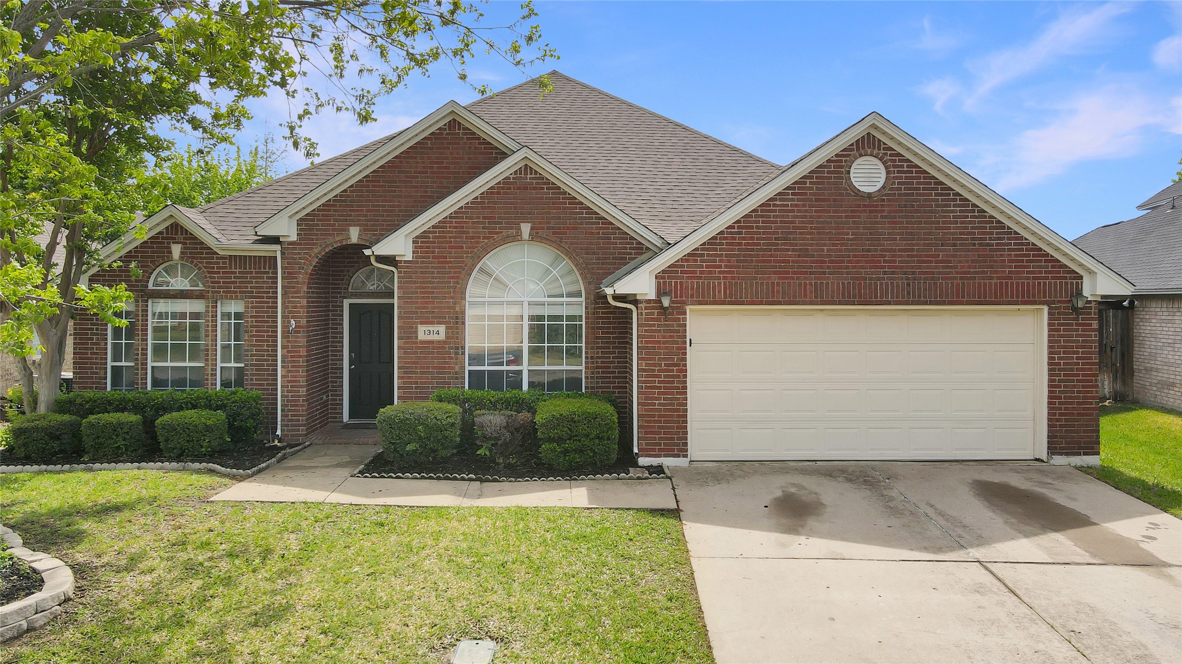 1314 Pegasus Drive Arlington TX 76013