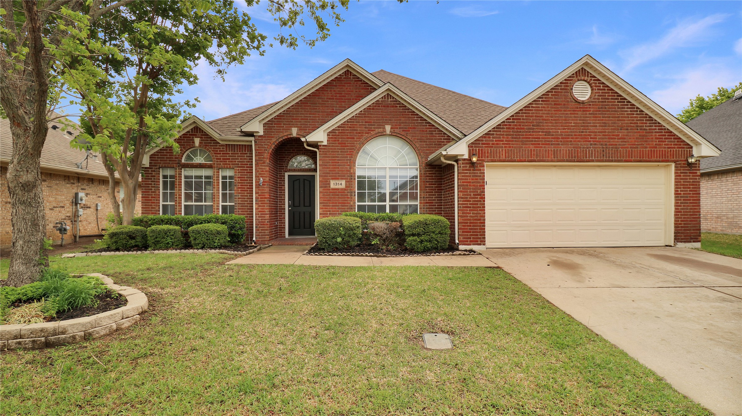 1314 Pegasus Drive Arlington TX 76013