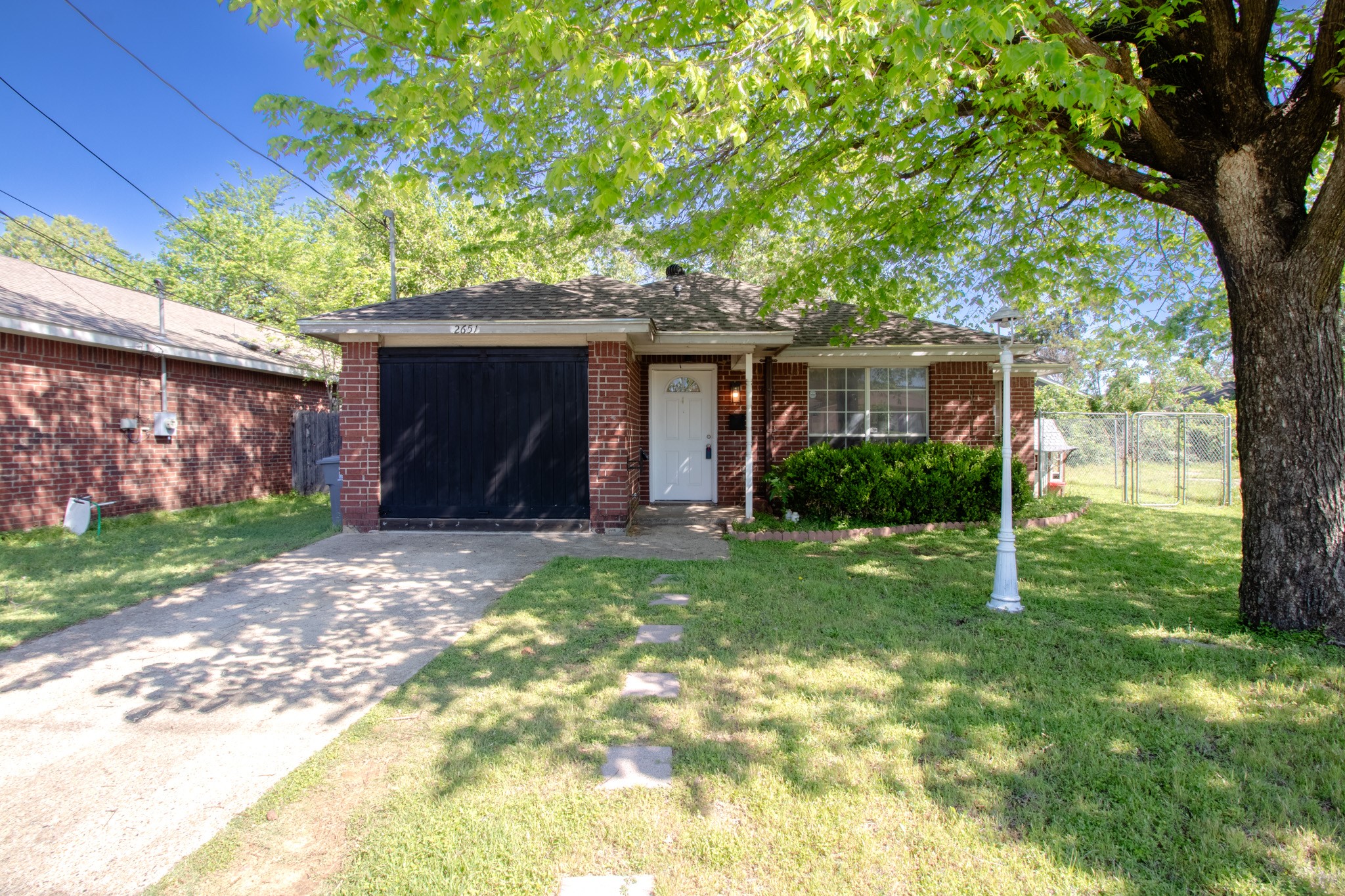 2651 Anderson Street Dallas TX 75215