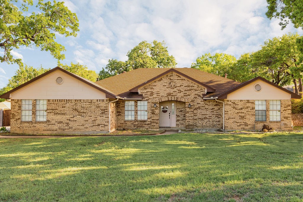 7308 Bursey Road North Richland Hills TX 76182