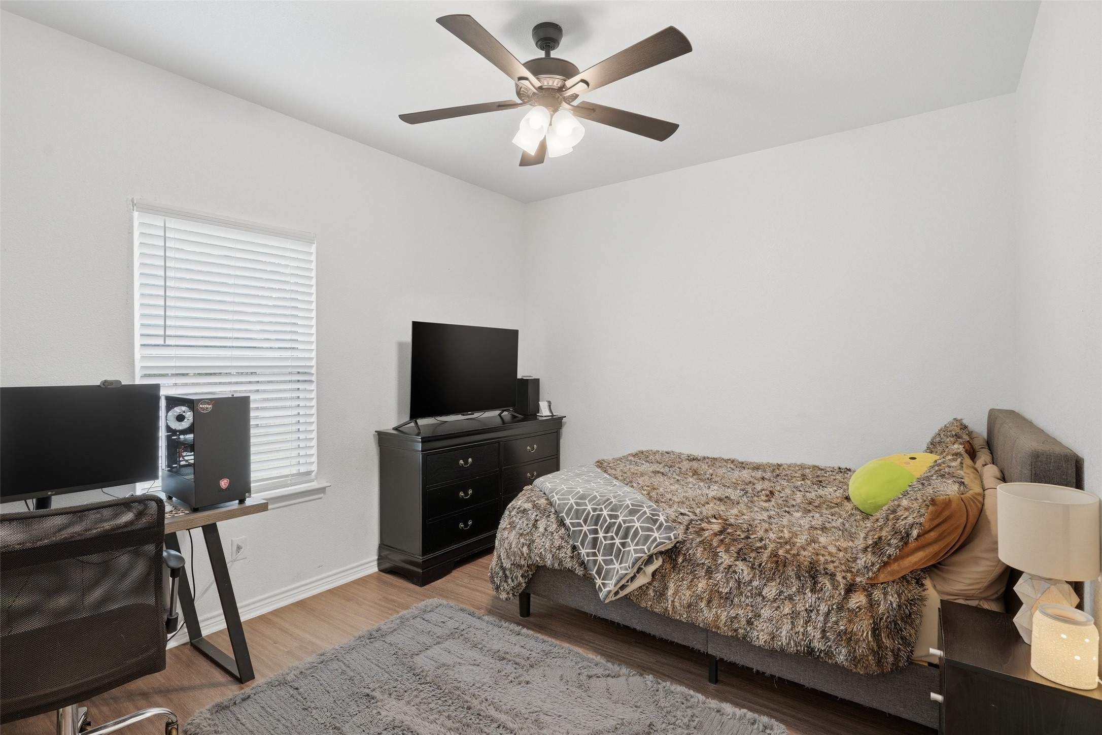 304 W Greenwood Avenue Bowie TX 76230