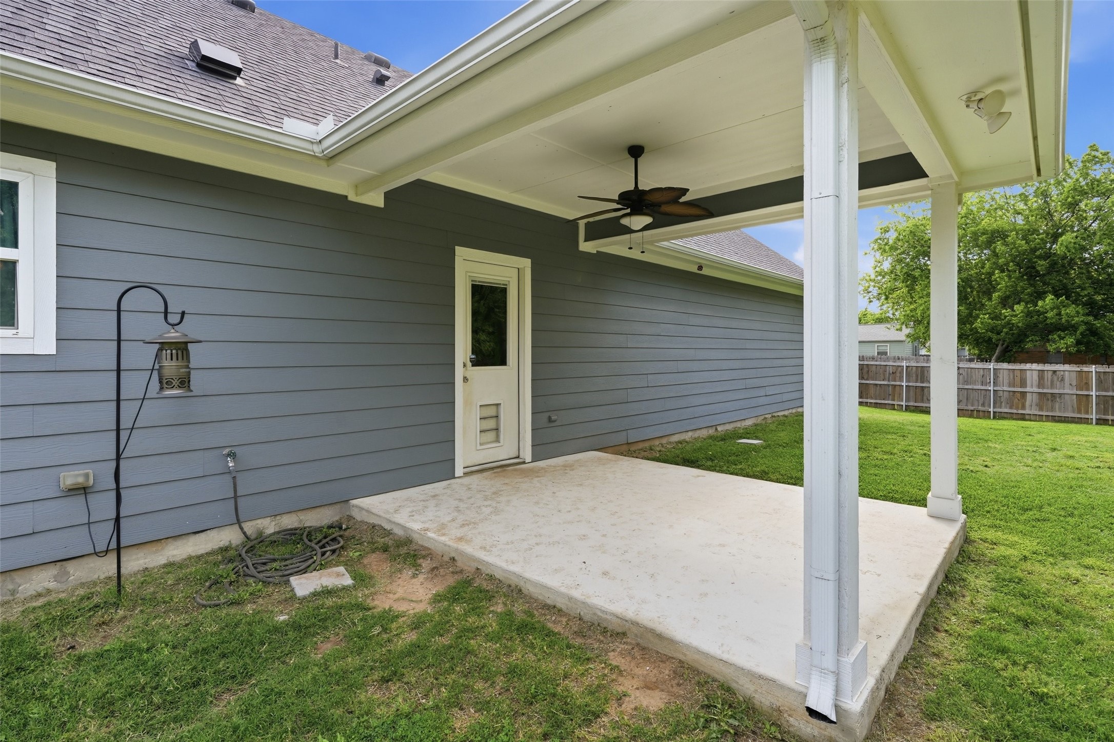 304 W Greenwood Avenue Bowie TX 76230