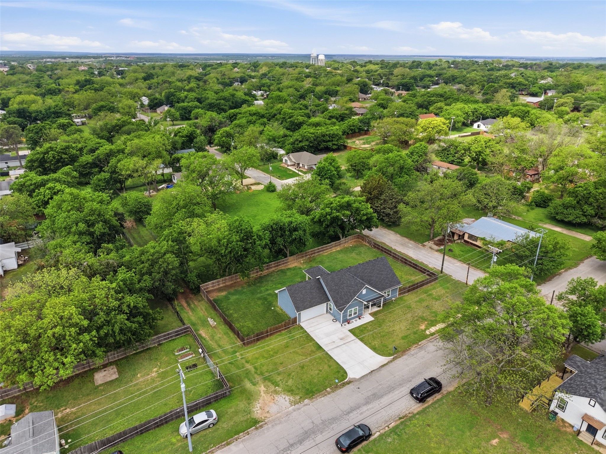 304 W Greenwood Avenue Bowie TX 76230