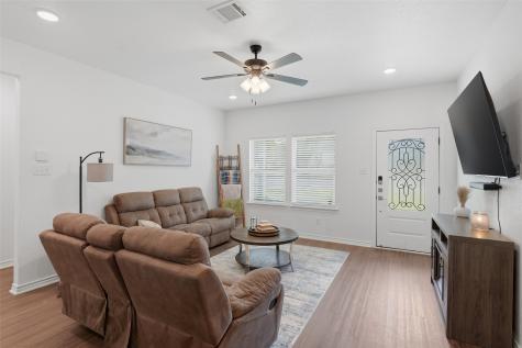 304 W Greenwood Avenue Bowie TX 76230