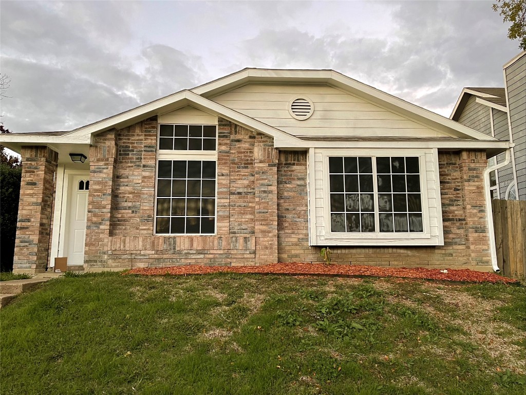 1517 Savannah Street Mesquite TX 75149