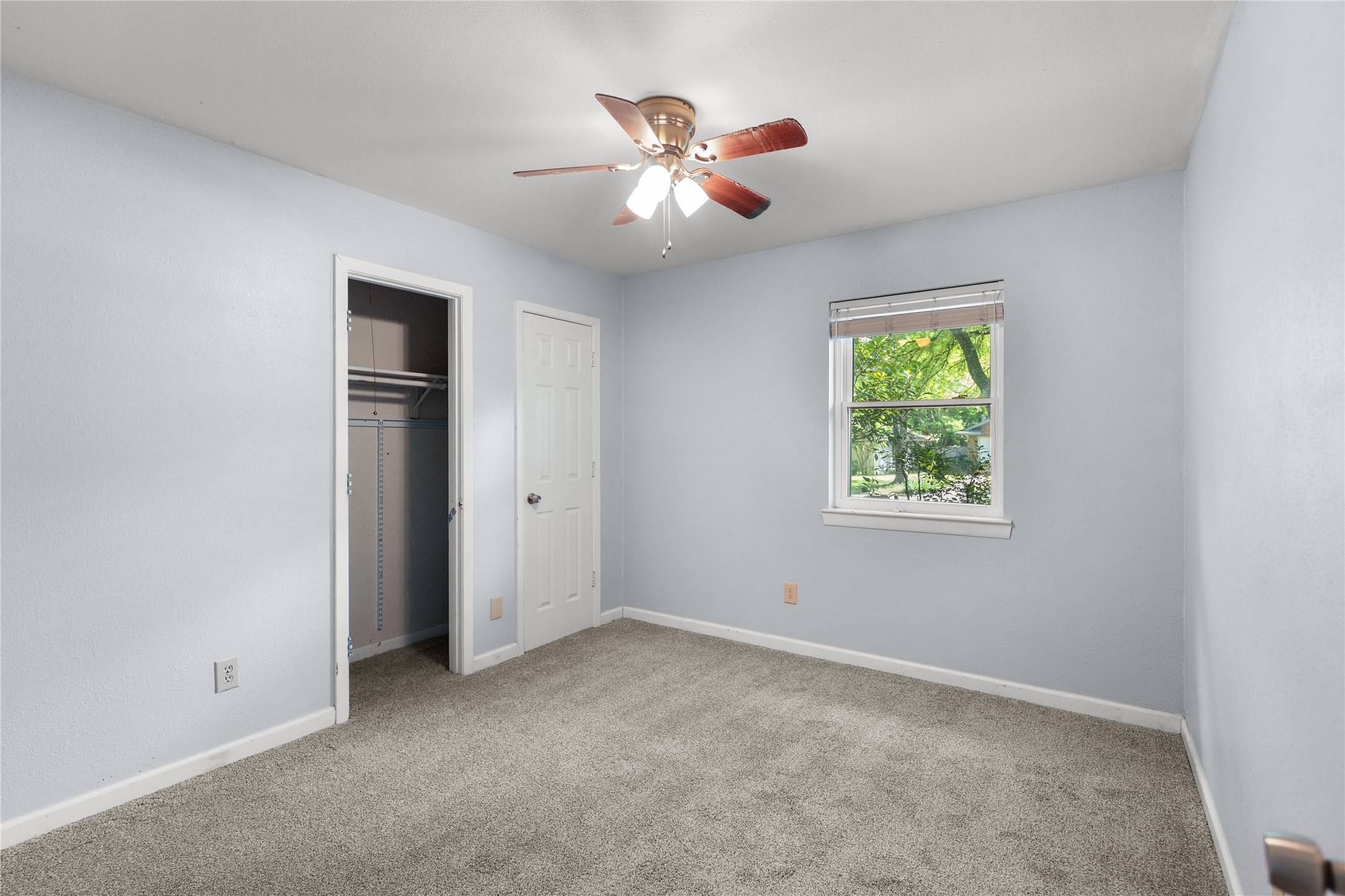 1109 Pine Ridge Drive Azle TX 76020