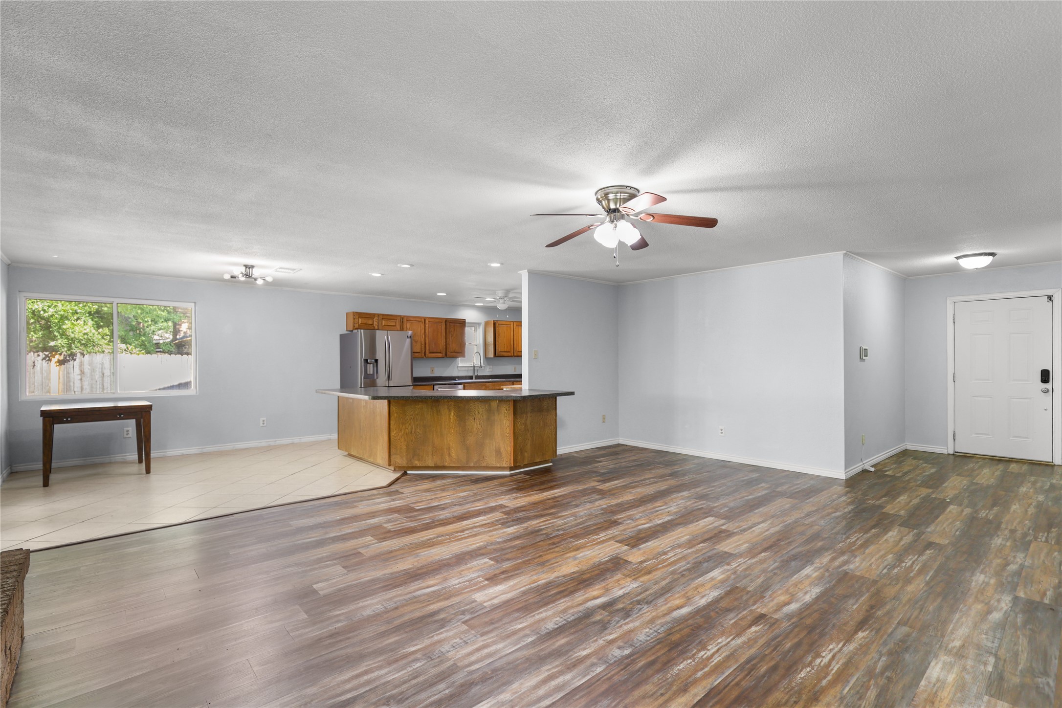 1109 Pine Ridge Drive Azle TX 76020