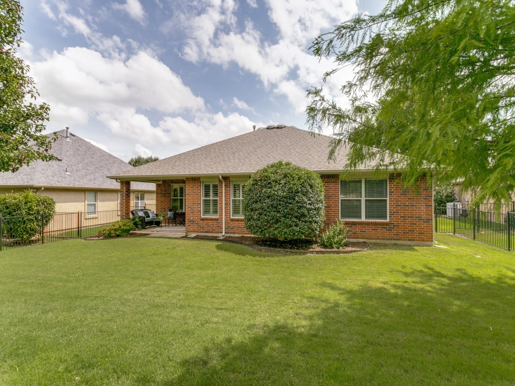 9612 Pepperwood Trail Denton TX 76207