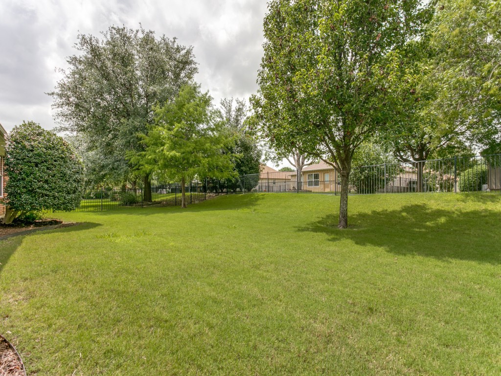 9612 Pepperwood Trail Denton TX 76207