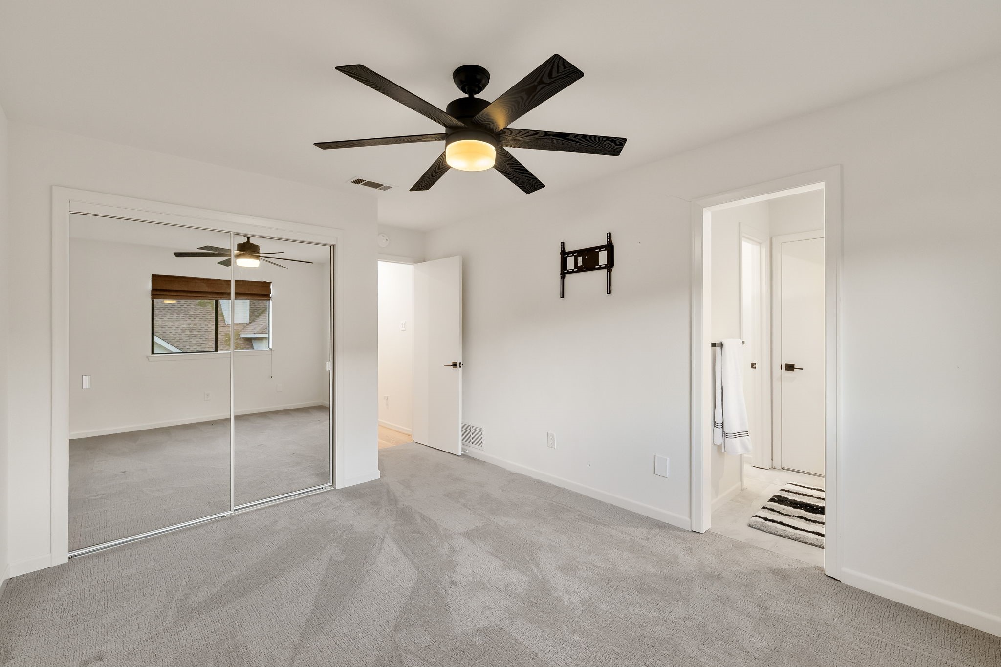5609 Bent Creek Trail Dallas TX 75252