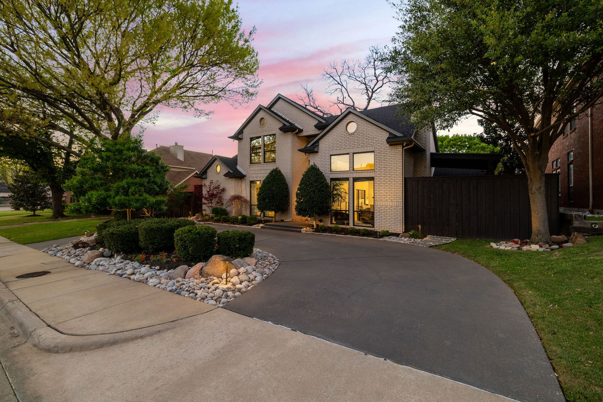 5609 Bent Creek Trail Dallas TX 75252