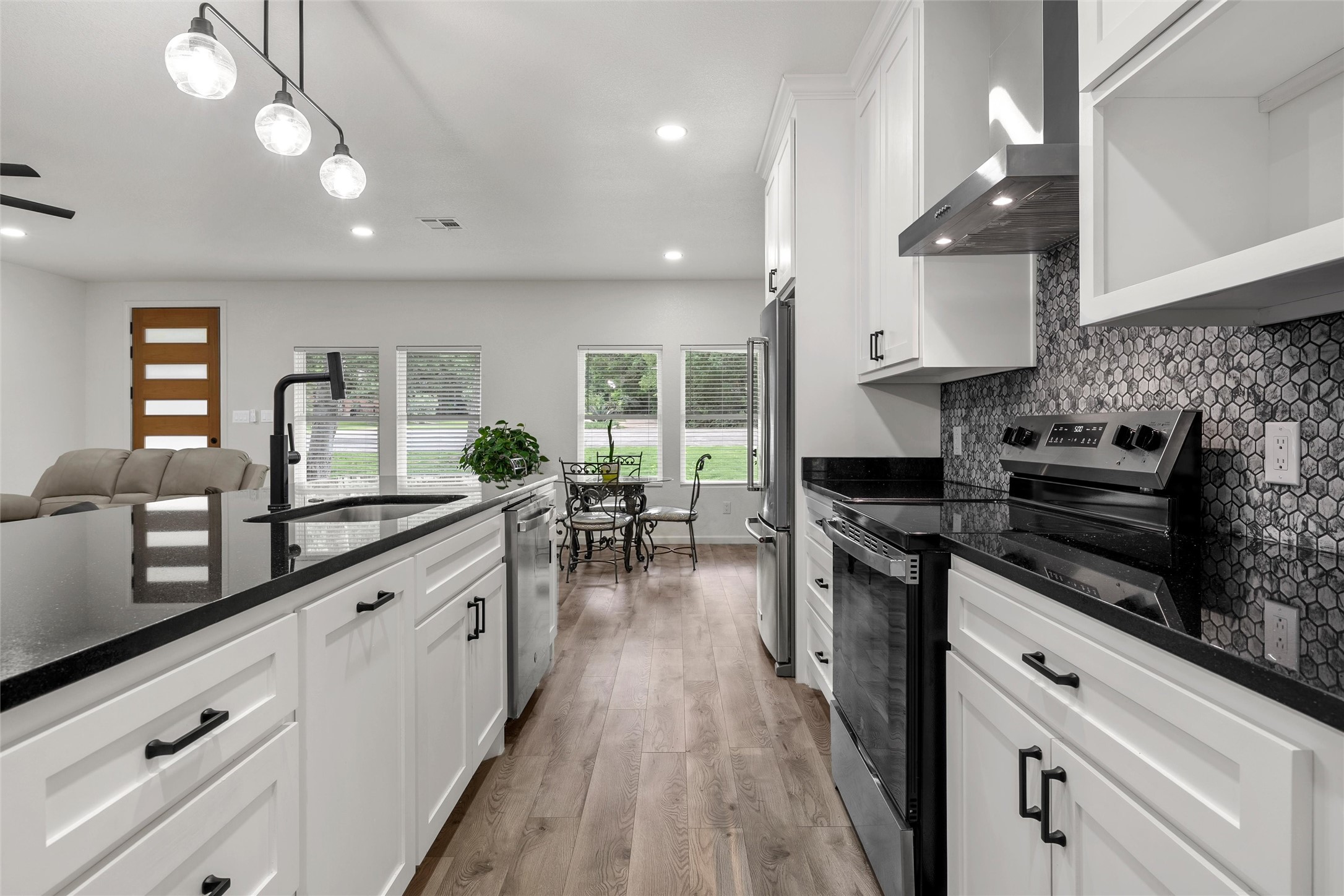 842 White Oak Dr Drive Woodway TX 76712