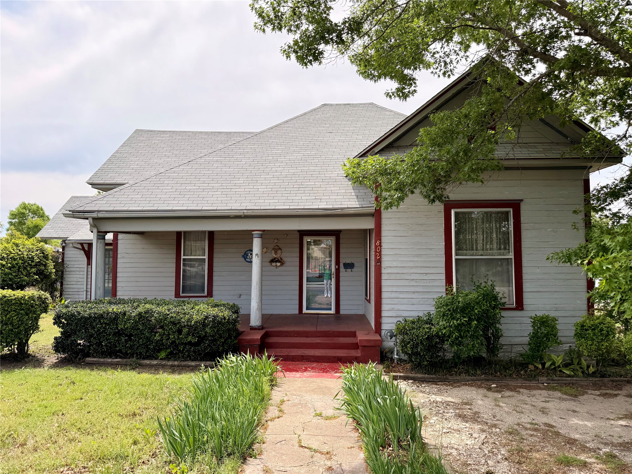 802 E Main Street Hamilton TX 76531