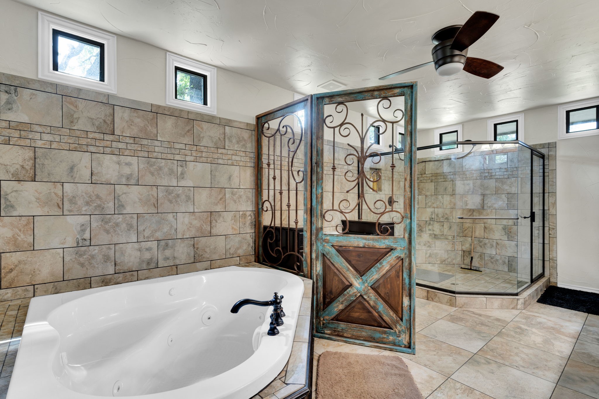 5102 Largo Drive De Cordova TX 76049
