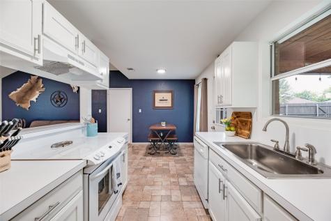 1108 Ashwood Court Cleburne TX 76033