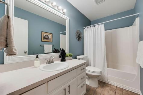 1108 Ashwood Court Cleburne TX 76033