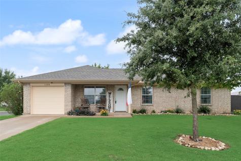 1108 Ashwood Court Cleburne TX 76033