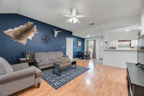 1108 Ashwood Court Cleburne TX 76033