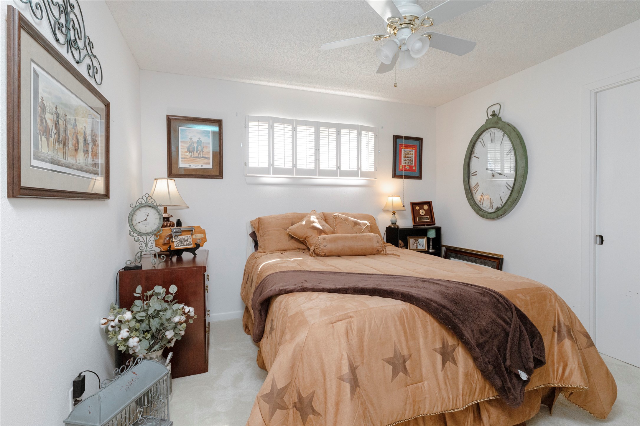 105 Lakeview Drive Runaway Bay TX 76426