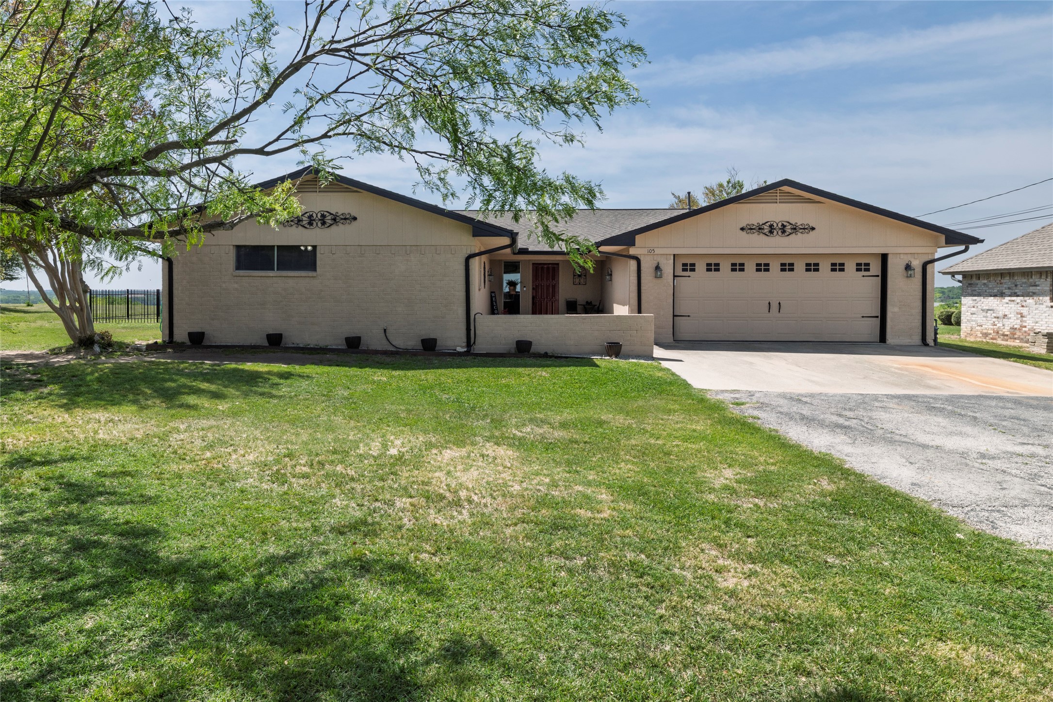 105 Lakeview Drive Runaway Bay TX 76426