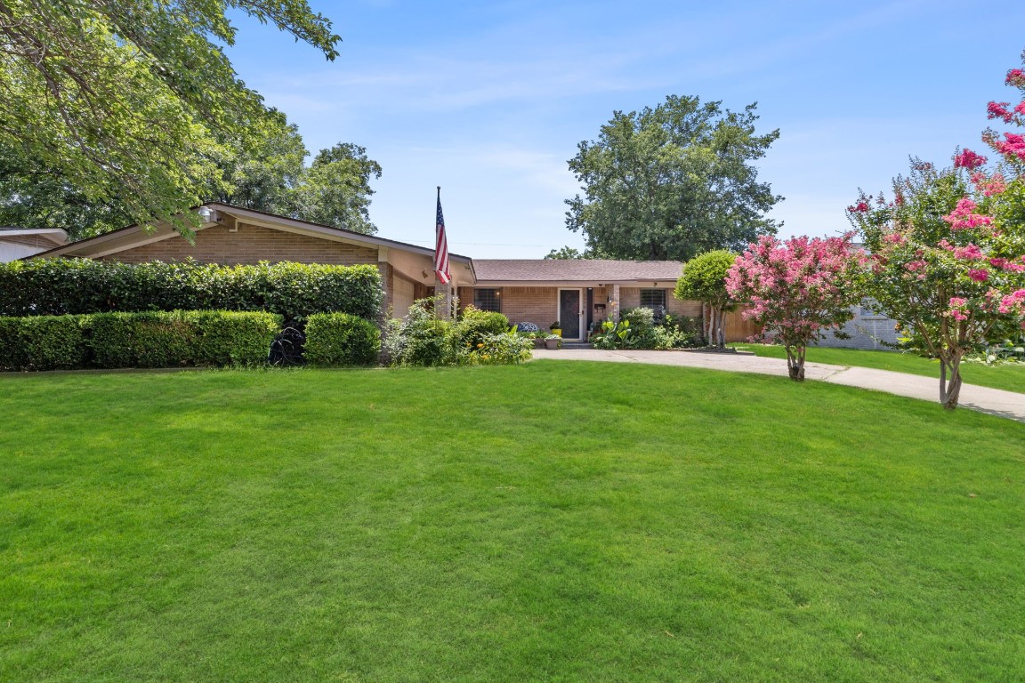 2970 Talisman Drive Dallas TX 75229