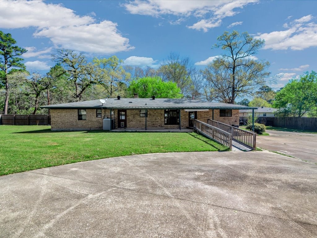 4636 Southwood Drive Lufkin TX 75904