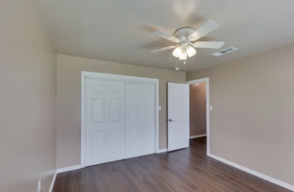 4330 Pensacola Court Dallas TX 75211