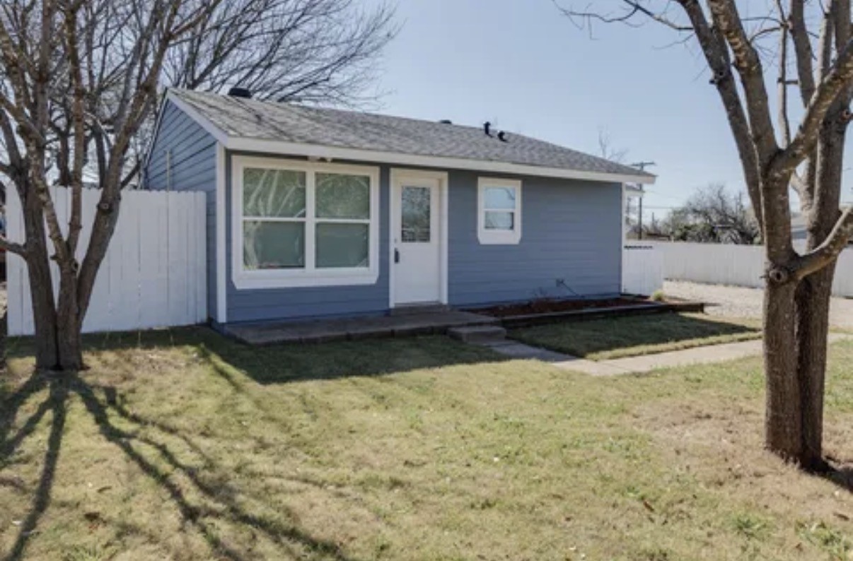 4330 Pensacola Court Dallas TX 75211