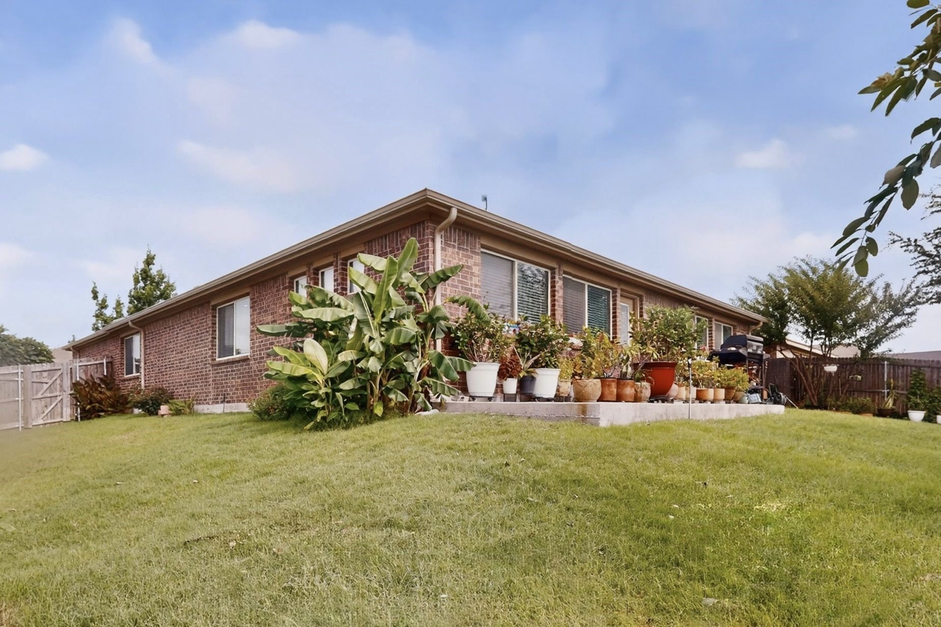 698 Langdon Street Lavon TX 75166