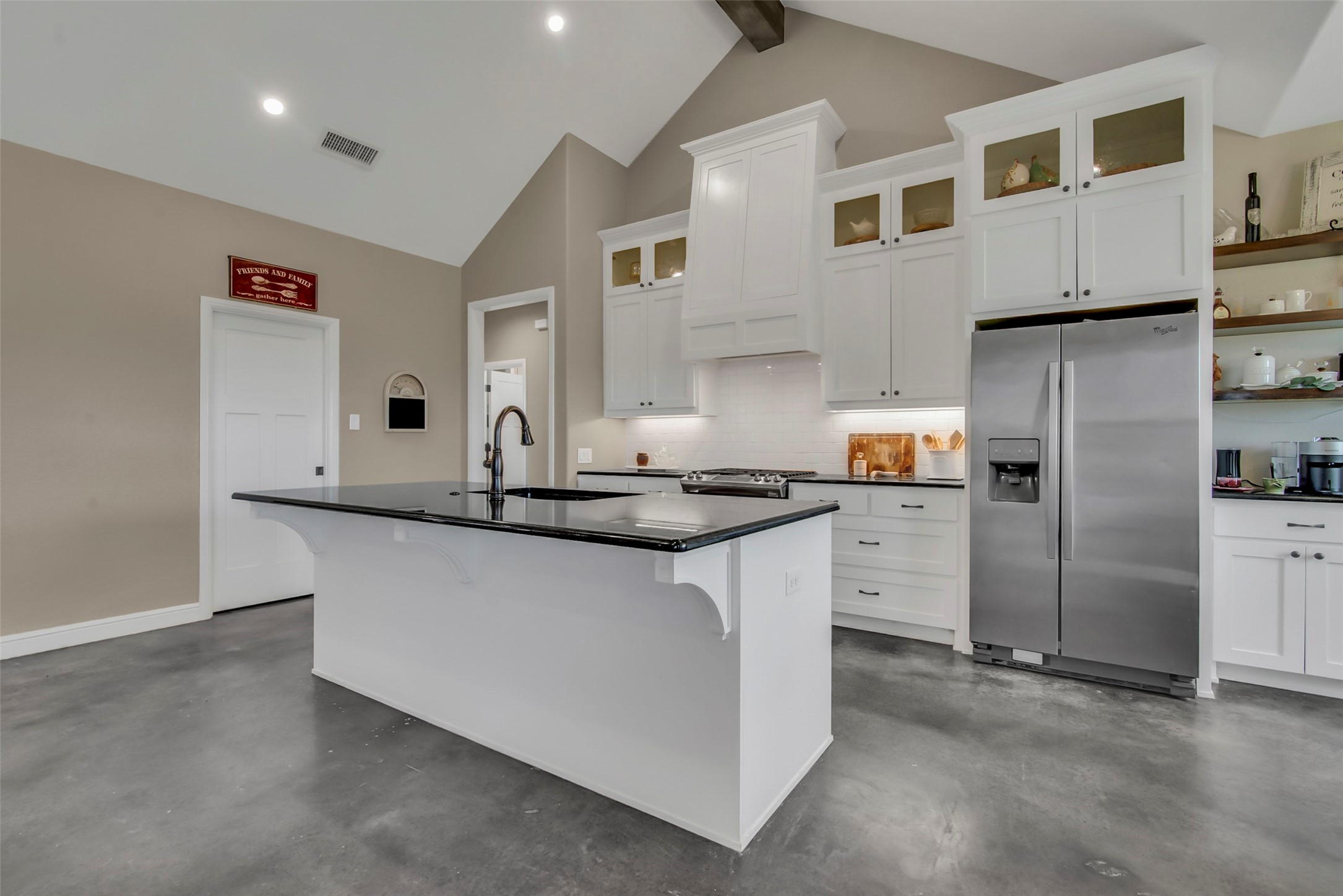 2415 Bucksnort Road Van Alstyne TX 75495