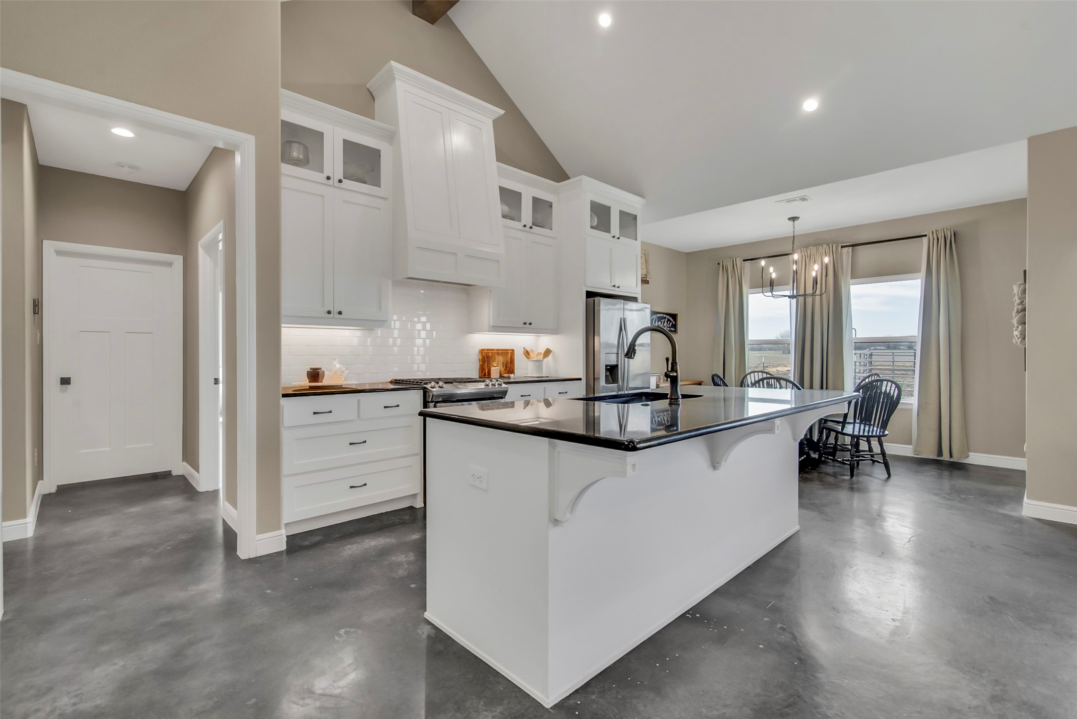 2415 Bucksnort Road Van Alstyne TX 75495