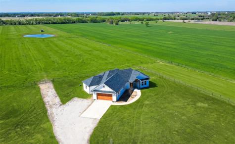2415 Bucksnort Road Van Alstyne TX 75495