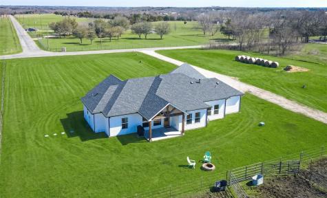2415 Bucksnort Road Van Alstyne TX 75495