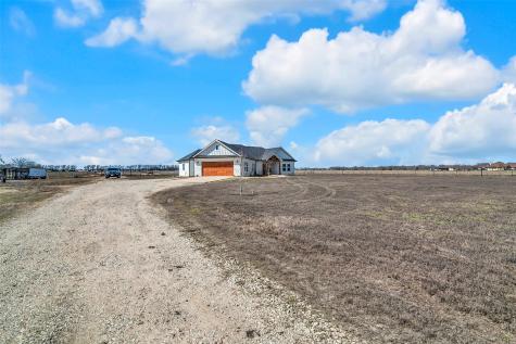 2415 Bucksnort Road Van Alstyne TX 75495