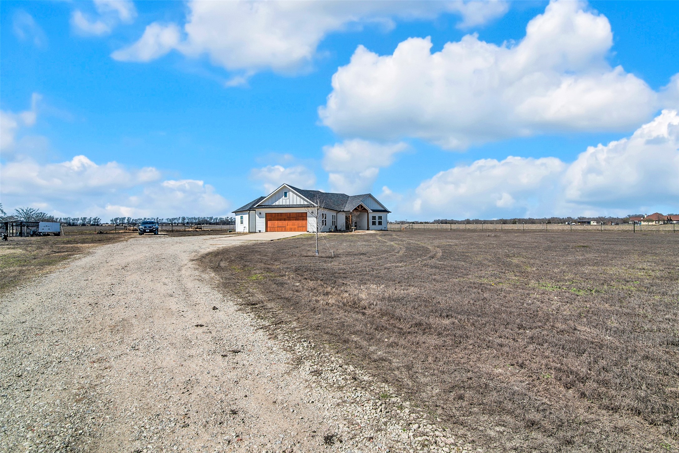 2415 Bucksnort Road Van Alstyne TX 75495
