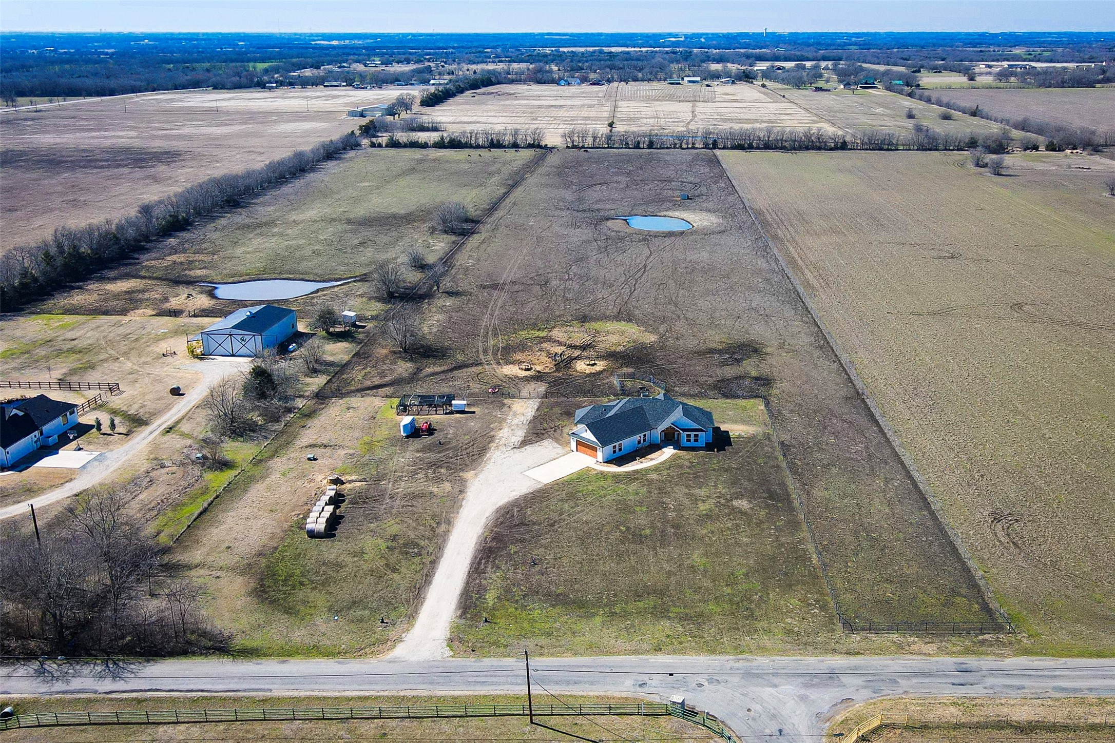 2415 Bucksnort Road Van Alstyne TX 75495